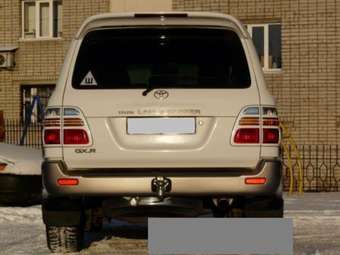 2001 Toyota Land Cruiser Pics