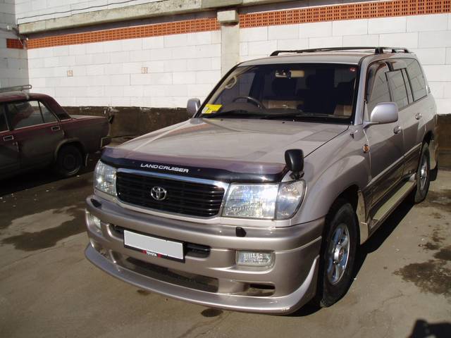 2002 Toyota Land Cruiser