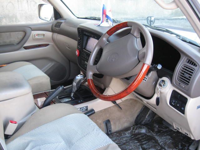 2002 Toyota Land Cruiser