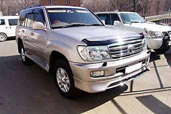 2002 Toyota Land Cruiser
