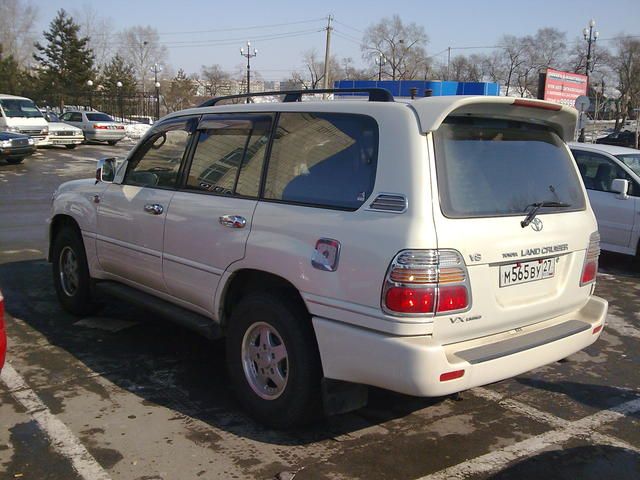 2002 Toyota Land Cruiser