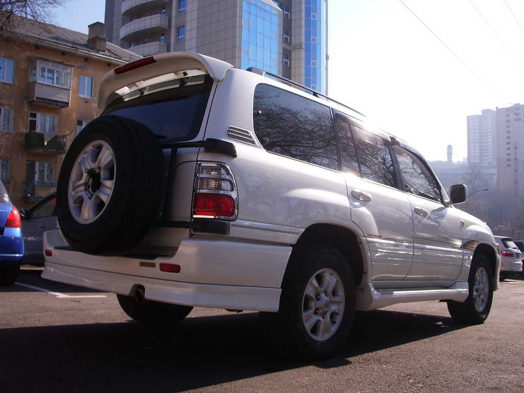 2002 Toyota Land Cruiser