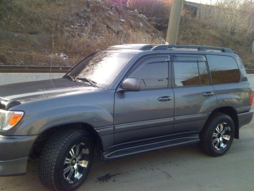 2002 Toyota Land Cruiser