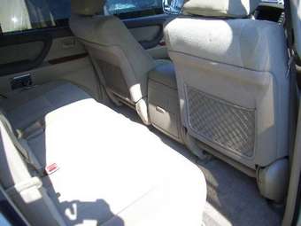2002 Toyota Land Cruiser Pics