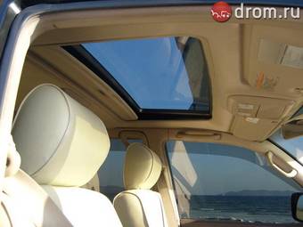 2002 Toyota Land Cruiser Photos