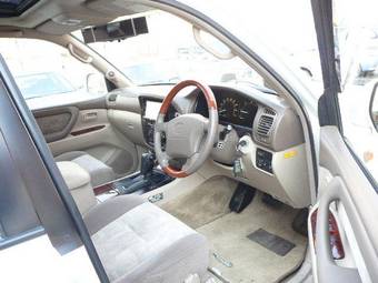 2002 Toyota Land Cruiser Wallpapers