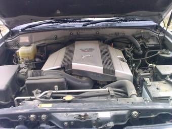 2002 Toyota Land Cruiser Images
