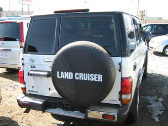 2002 Toyota Land Cruiser Pictures