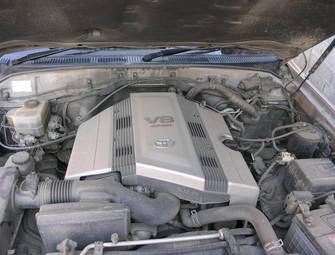 2002 Toyota Land Cruiser Photos