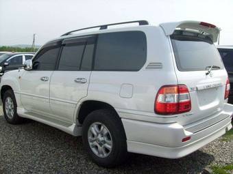 2002 Toyota Land Cruiser Images