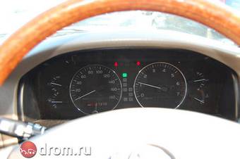 2002 Toyota Land Cruiser Pictures