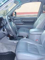 2002 Toyota Land Cruiser Wallpapers