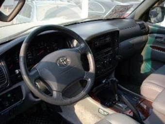 2002 Toyota Land Cruiser Wallpapers