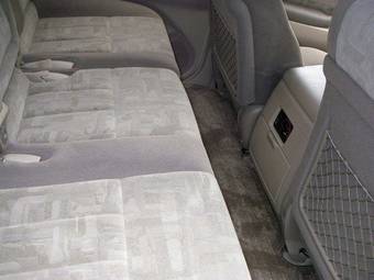 2002 Toyota Land Cruiser Images