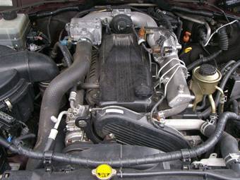 2002 Toyota Land Cruiser Pics