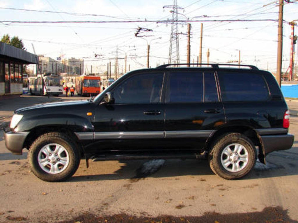 2003 Toyota Land Cruiser