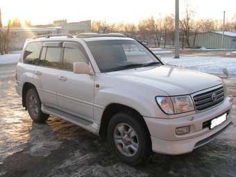 2003 Toyota Land Cruiser