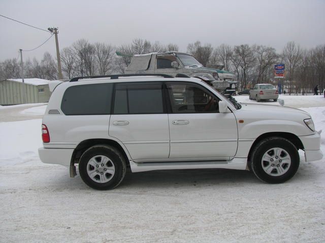 2003 Toyota Land Cruiser