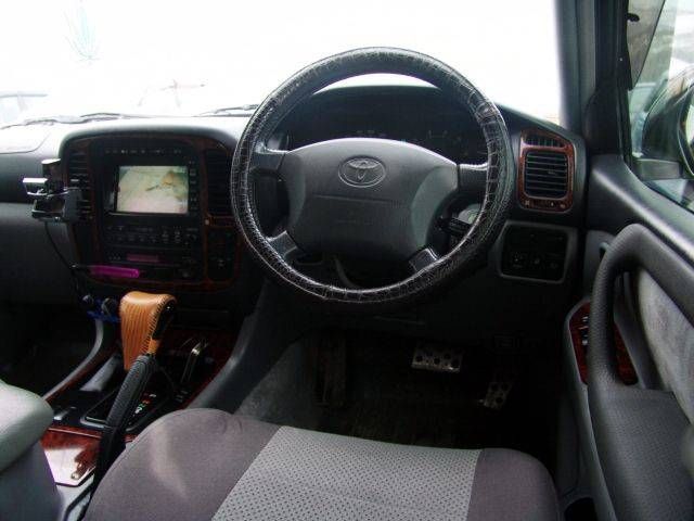 2003 Toyota Land Cruiser