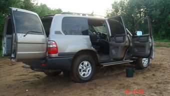 2003 Toyota Land Cruiser