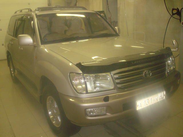 2003 Toyota Land Cruiser