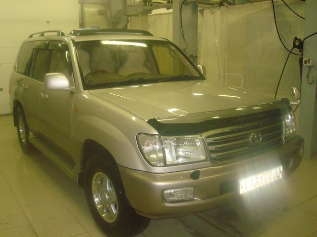 2003 Toyota Land Cruiser