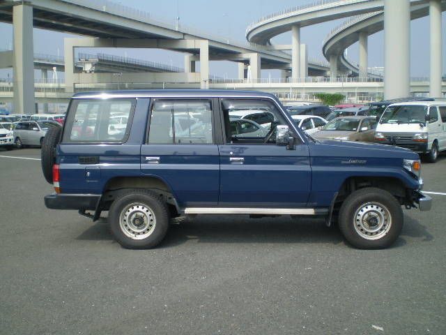 2003 Toyota Land Cruiser