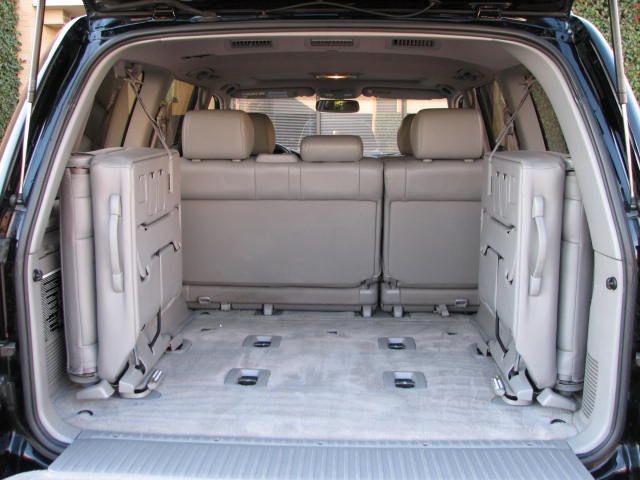 2003 Toyota Land Cruiser Pics