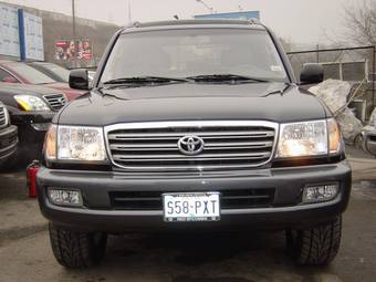 2003 Toyota Land Cruiser Wallpapers