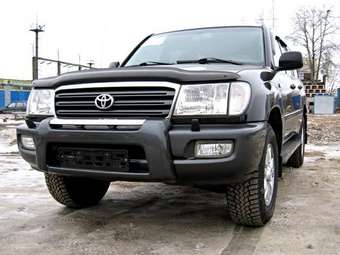 2003 Toyota Land Cruiser Wallpapers