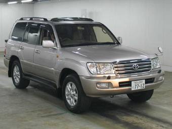 2003 Toyota Land Cruiser Pictures