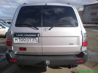 2003 Toyota Land Cruiser Photos