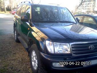 2003 Toyota Land Cruiser Pictures