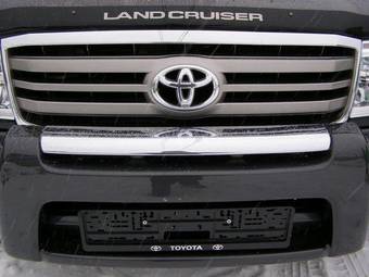 2003 Toyota Land Cruiser Photos