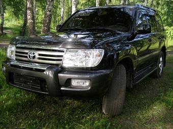 2003 Toyota Land Cruiser Wallpapers