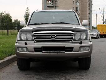 2003 Toyota Land Cruiser Images
