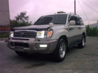 2003 Toyota Land Cruiser Wallpapers