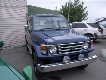 2003 Toyota Land Cruiser Wallpapers