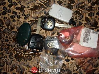 2003 Toyota Land Cruiser Pictures