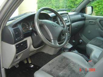 2003 Toyota Land Cruiser Wallpapers