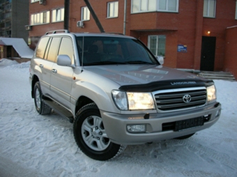 2004 Toyota Land Cruiser