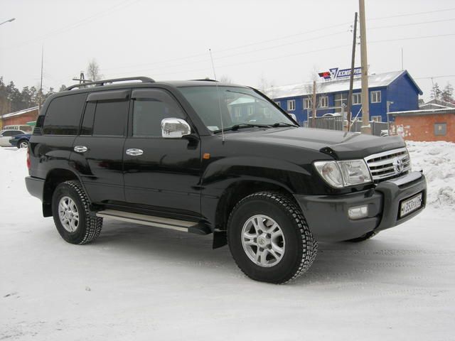 2004 Toyota Land Cruiser