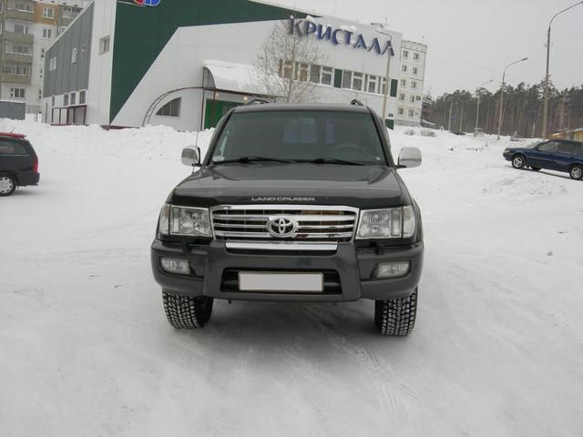 2004 Toyota Land Cruiser