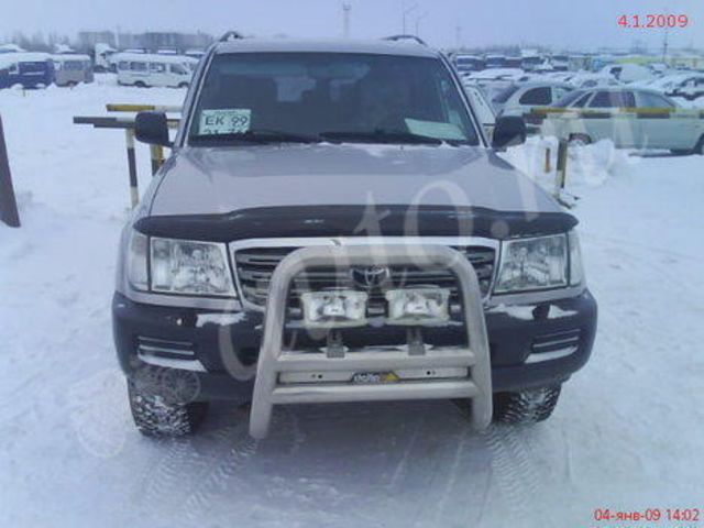 2004 Toyota Land Cruiser