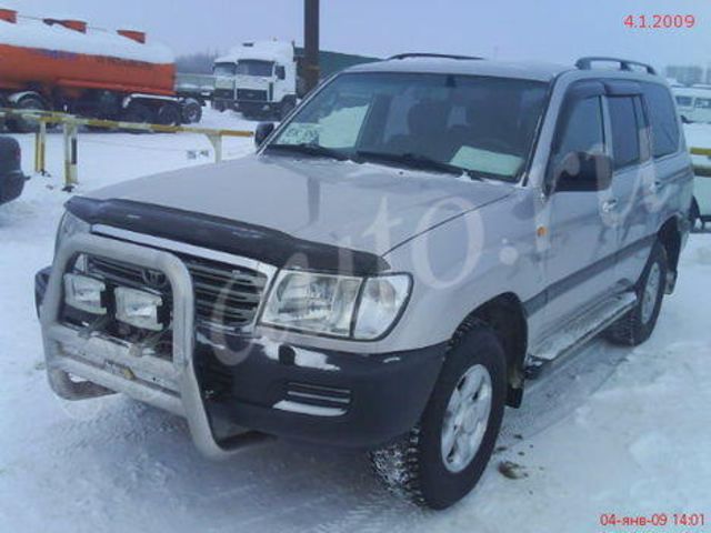 2004 Toyota Land Cruiser