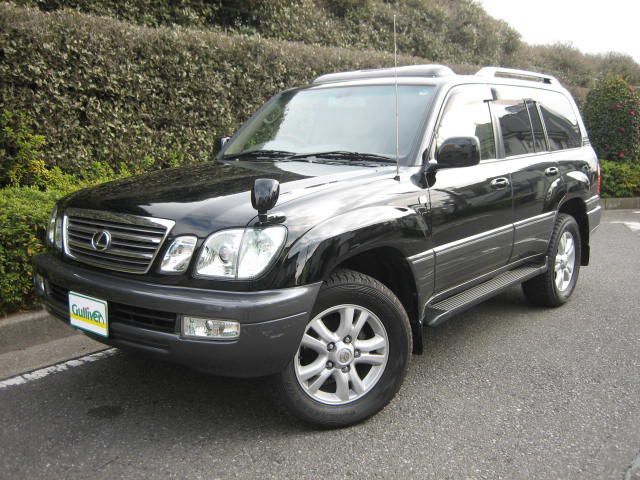 2004 Toyota Land Cruiser