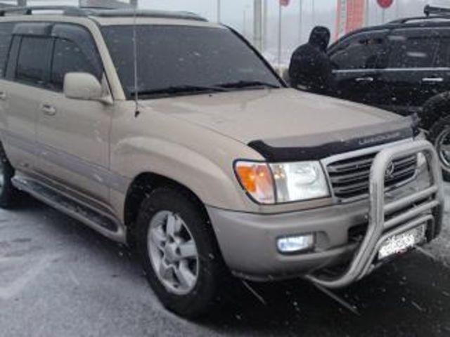 2004 Toyota Land Cruiser