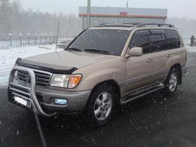 2004 Toyota Land Cruiser