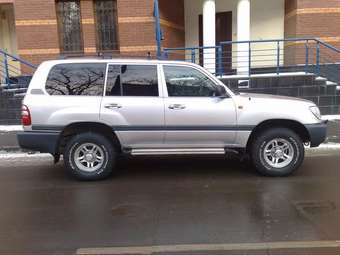 2004 Toyota Land Cruiser For Sale