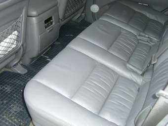 2004 Toyota Land Cruiser Pics